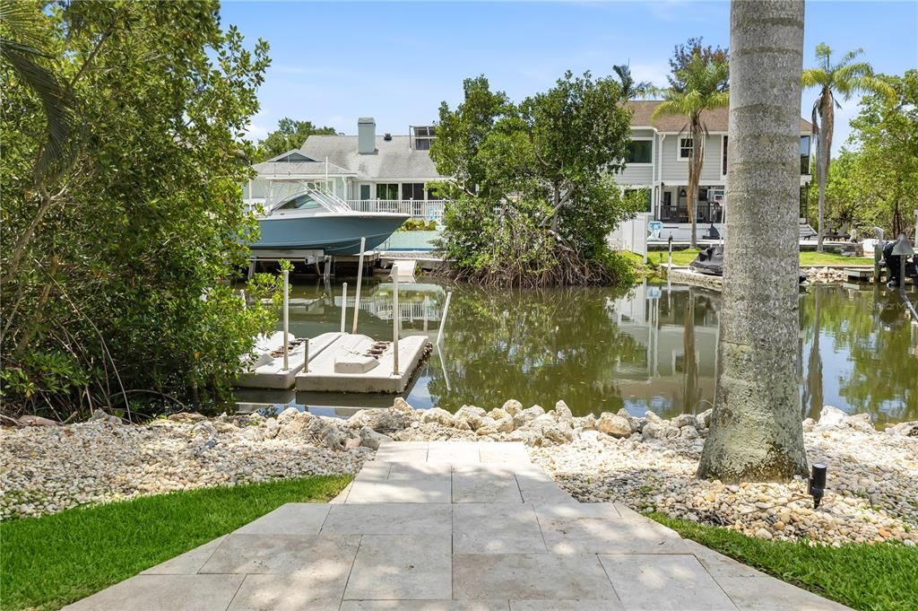 For Sale: $1,525,000 (4 beds, 3 baths, 2763 Square Feet)