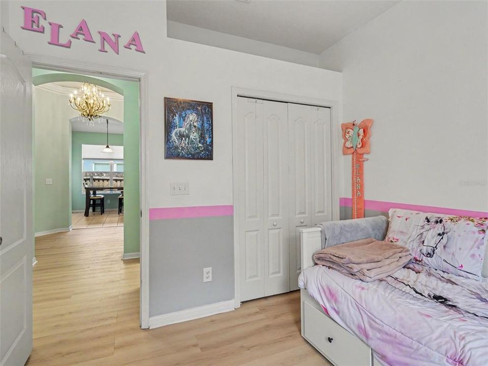 Active With Contract: $330,000 (3 beds, 2 baths, 2035 Square Feet)