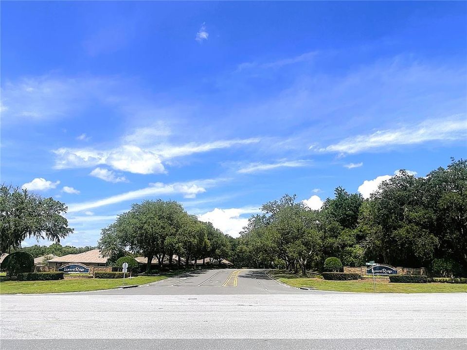 For Sale: $329,000 (3 beds, 2 baths, 1956 Square Feet)