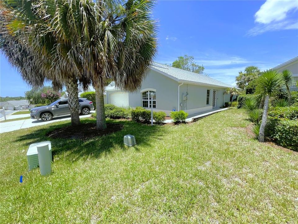 For Sale: $329,000 (3 beds, 2 baths, 1956 Square Feet)