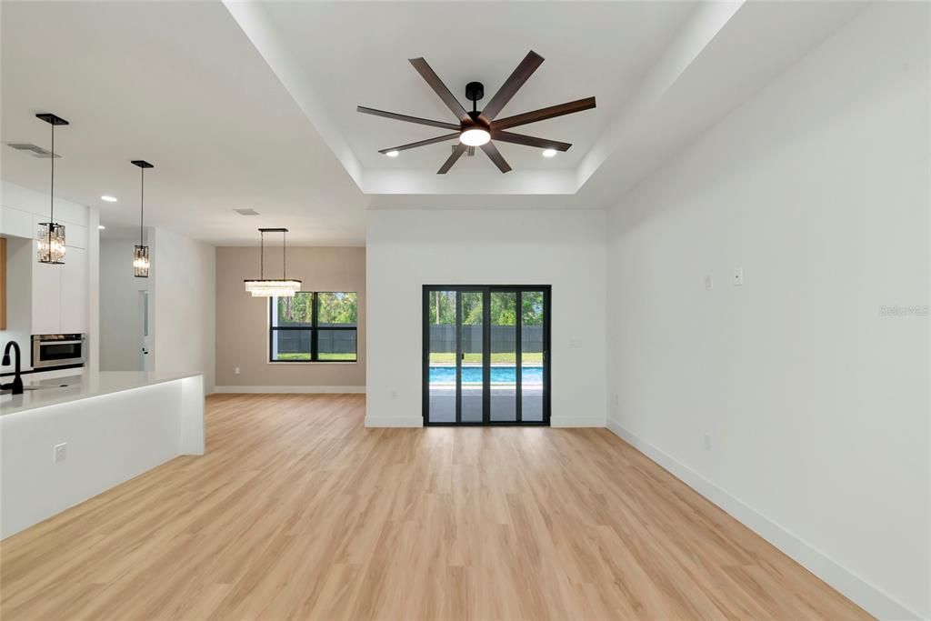 For Sale: $469,000 (3 beds, 2 baths, 1741 Square Feet)