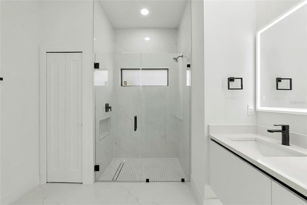 For Sale: $469,000 (3 beds, 2 baths, 1741 Square Feet)