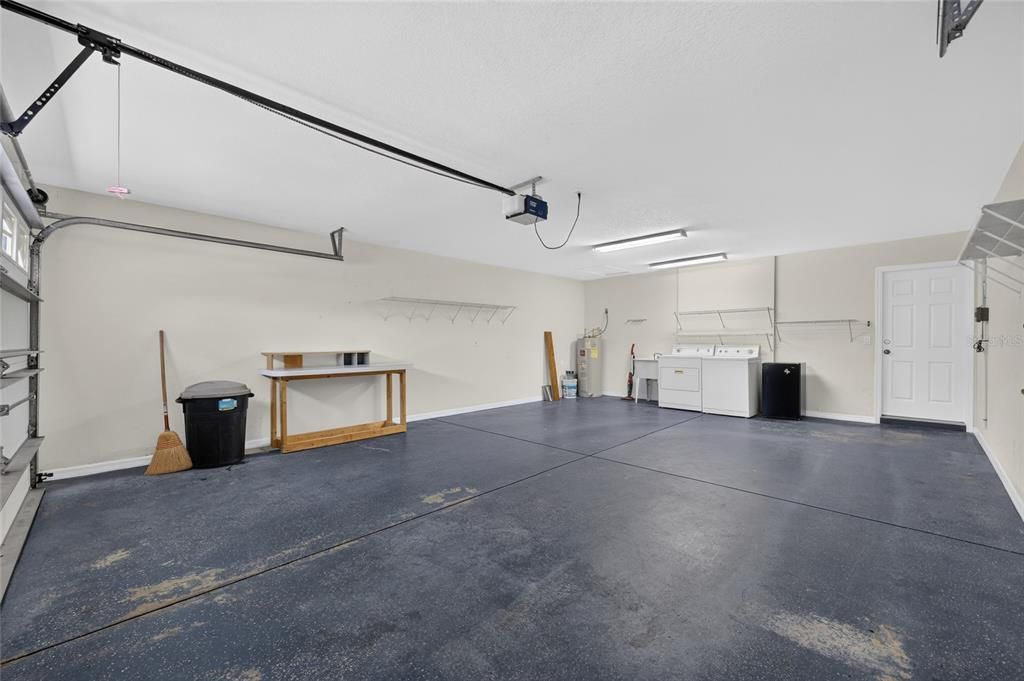 For Sale: $249,000 (2 beds, 2 baths, 1949 Square Feet)