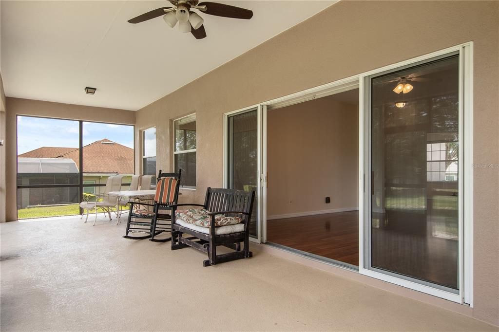 For Sale: $443,000 (3 beds, 2 baths, 2084 Square Feet)