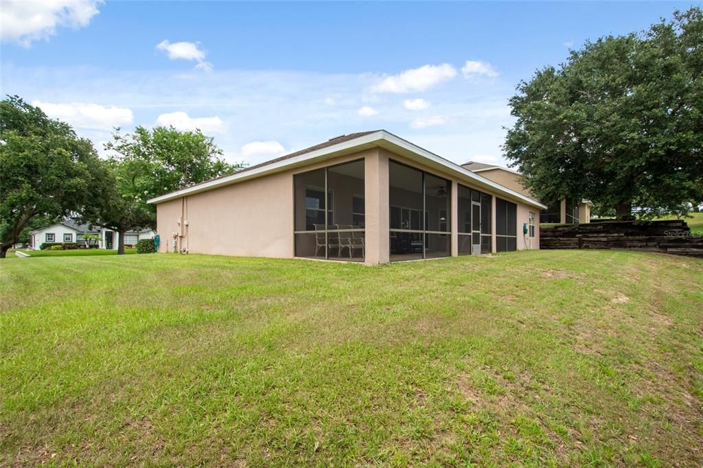For Sale: $443,000 (3 beds, 2 baths, 2084 Square Feet)