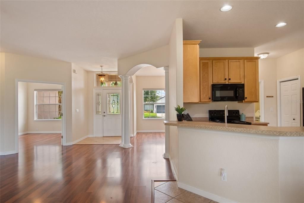 For Sale: $443,000 (3 beds, 2 baths, 2084 Square Feet)
