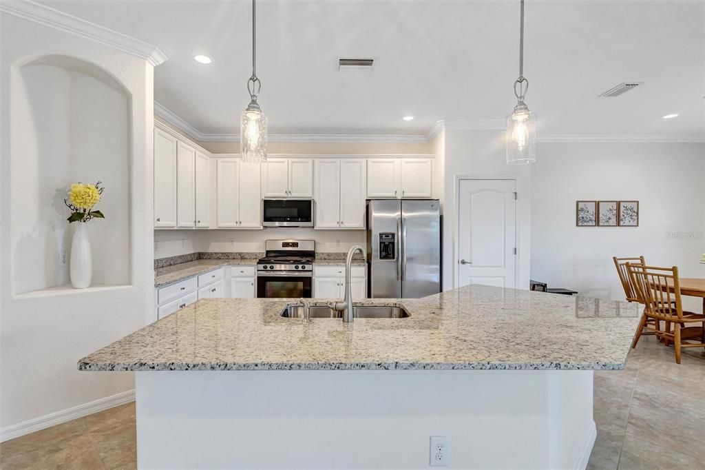 For Sale: $675,000 (4 beds, 2 baths, 2251 Square Feet)