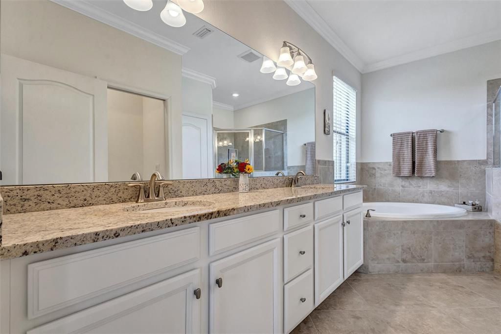 For Sale: $675,000 (4 beds, 2 baths, 2251 Square Feet)