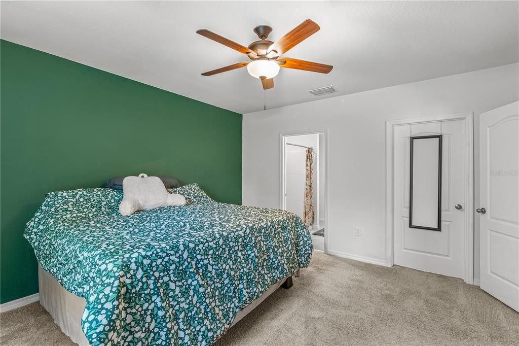 For Sale: $349,900 (3 beds, 2 baths, 1516 Square Feet)