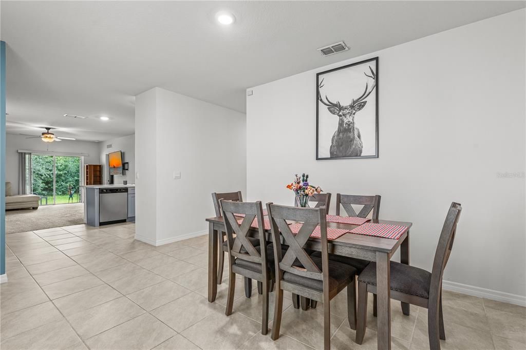 For Sale: $349,900 (3 beds, 2 baths, 1516 Square Feet)
