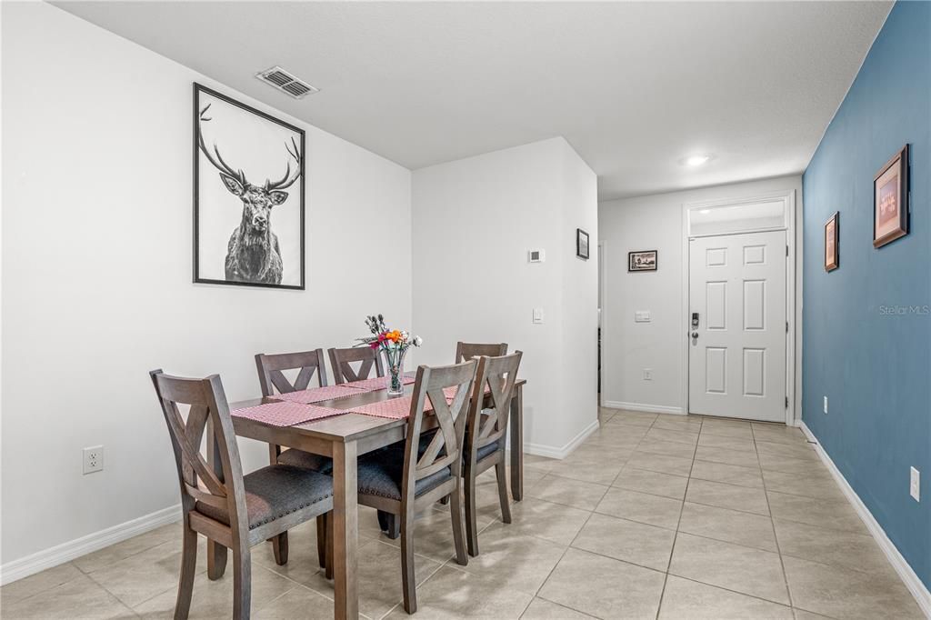 For Sale: $349,900 (3 beds, 2 baths, 1516 Square Feet)