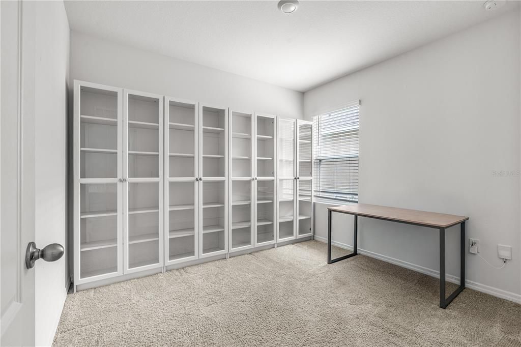 For Sale: $349,900 (3 beds, 2 baths, 1516 Square Feet)