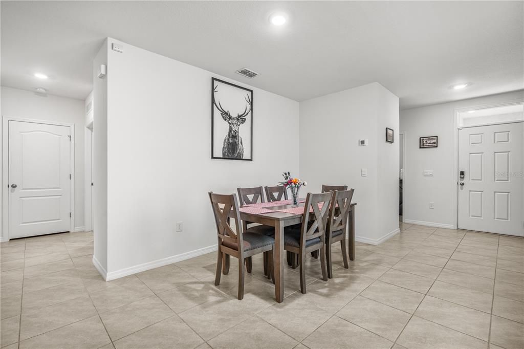 For Sale: $349,900 (3 beds, 2 baths, 1516 Square Feet)