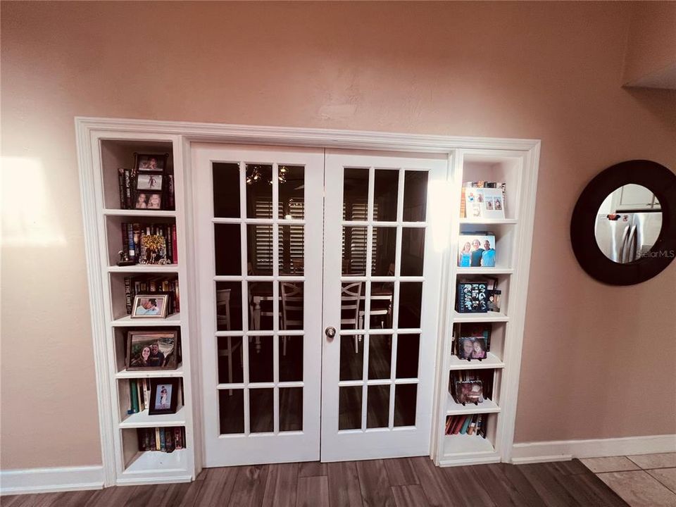 For Sale: $449,900 (3 beds, 2 baths, 2185 Square Feet)