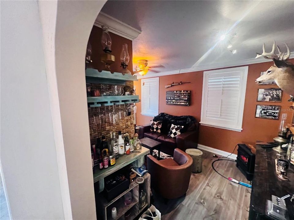 For Sale: $449,900 (3 beds, 2 baths, 2185 Square Feet)
