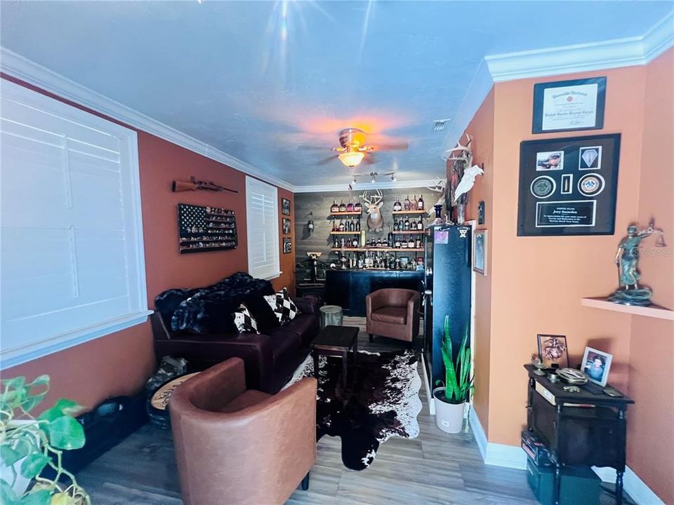 For Sale: $449,900 (3 beds, 2 baths, 2185 Square Feet)