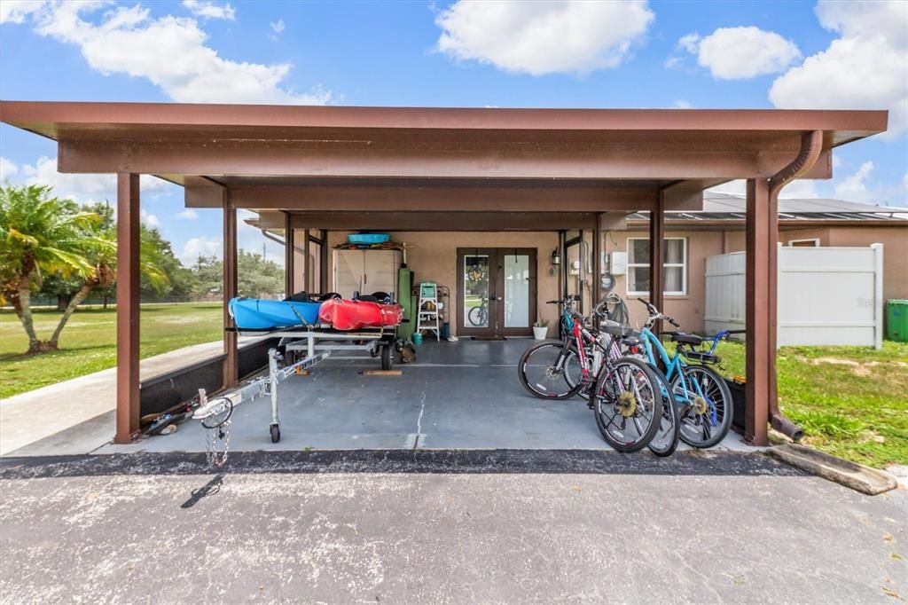 На продажу: $925,000 (5 спален, 3 ванн, 3430 Квадратных фут)