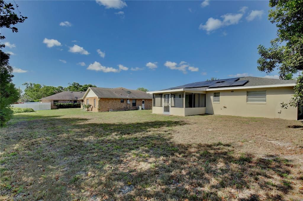 For Rent: $2,200 (2 beds, 2 baths, 1038 Square Feet)