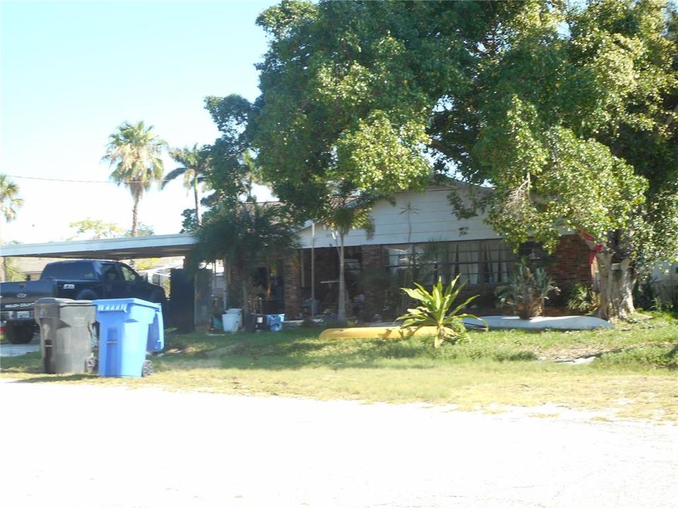 En Venta: $290,000 (3 camas, 2 baños, 1450 Pies cuadrados)