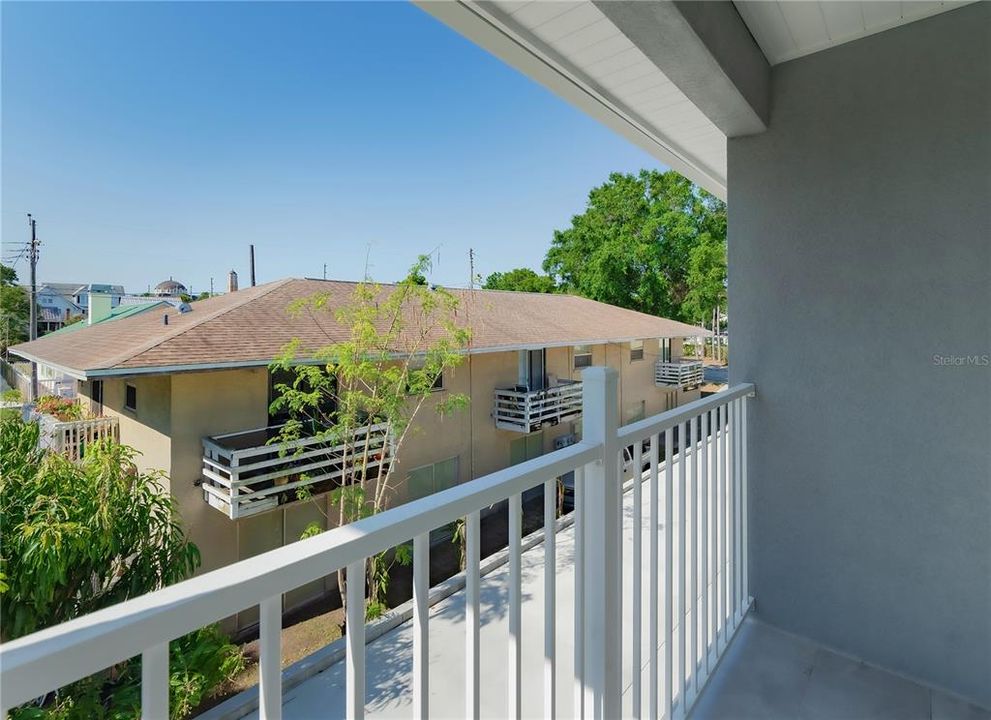 For Rent: $2,995 (4 beds, 3 baths, 1758 Square Feet)