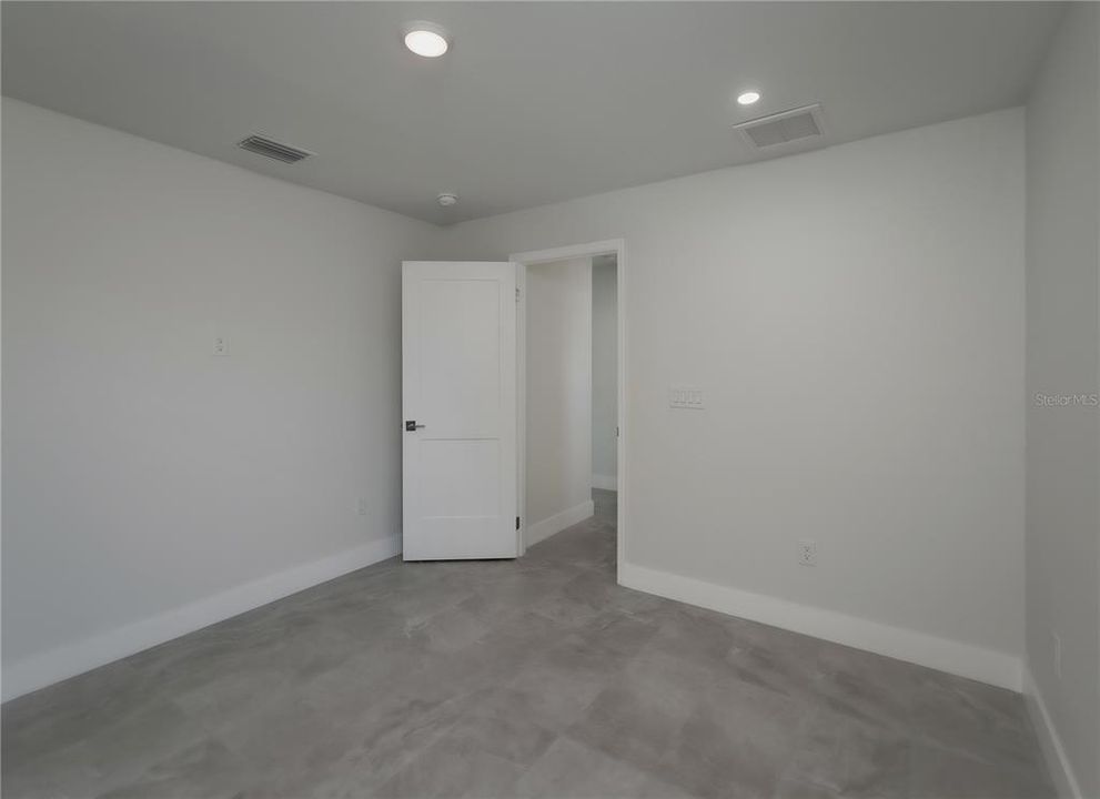 For Rent: $2,995 (4 beds, 3 baths, 1758 Square Feet)