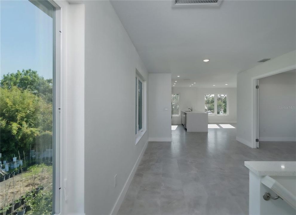For Rent: $2,995 (4 beds, 3 baths, 1758 Square Feet)