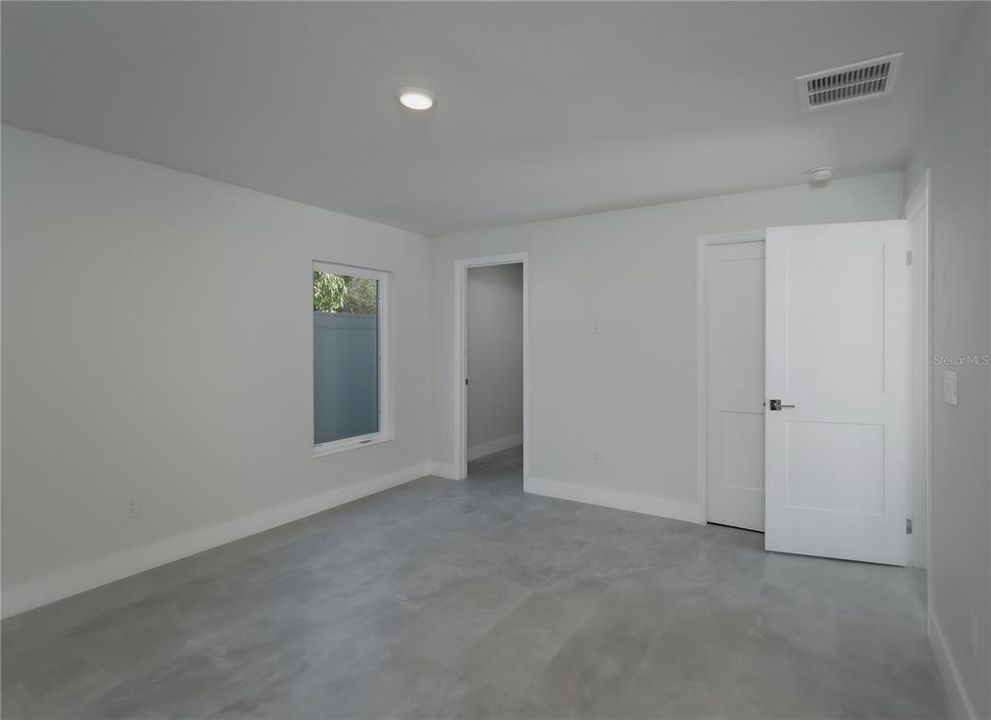 For Rent: $2,995 (4 beds, 3 baths, 1758 Square Feet)