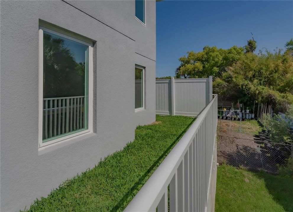 For Rent: $2,995 (4 beds, 3 baths, 1758 Square Feet)