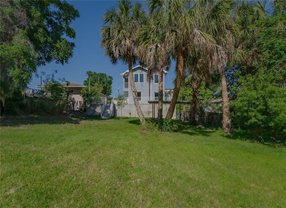 For Rent: $2,995 (4 beds, 3 baths, 1758 Square Feet)