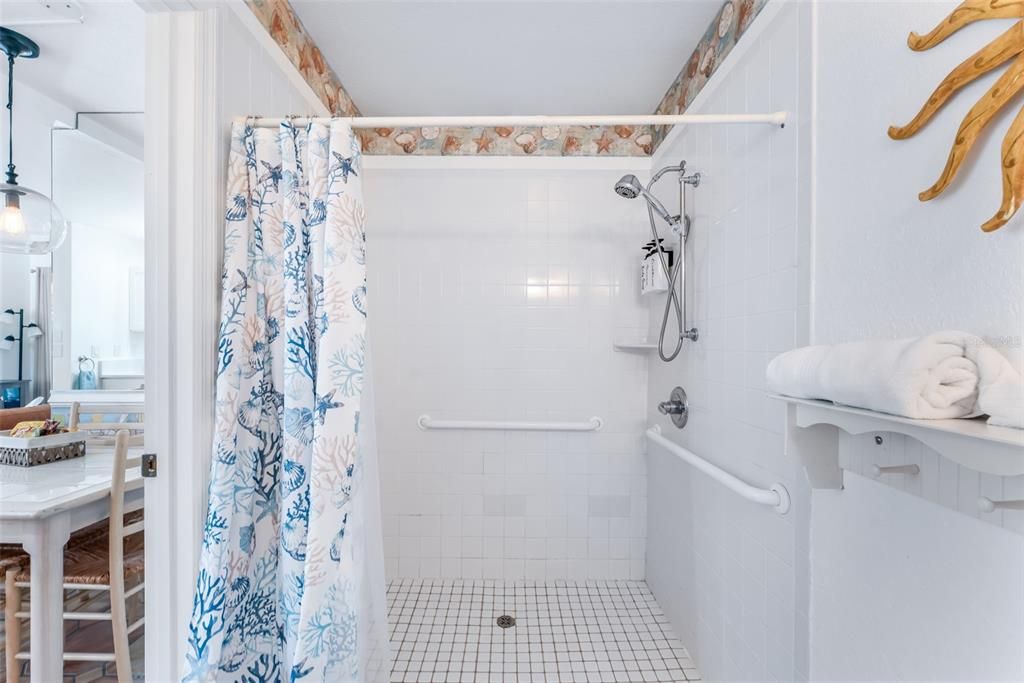 For Sale: $749,500 (3 beds, 4 baths, 1518 Square Feet)