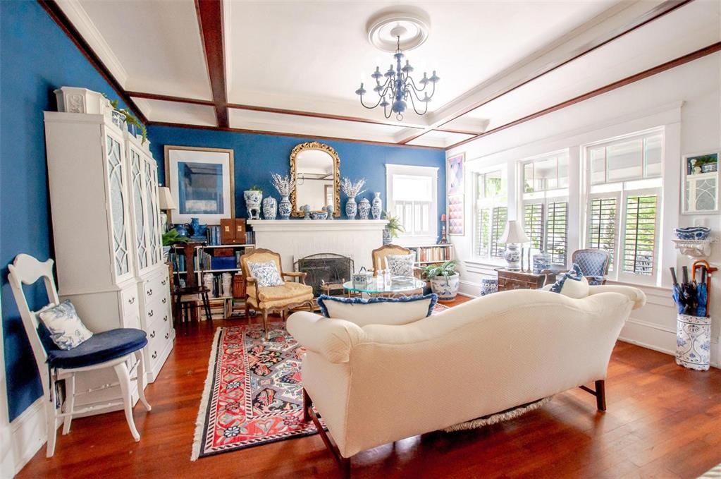 На продажу: $325,000 (3 спален, 2 ванн, 1462 Квадратных фут)