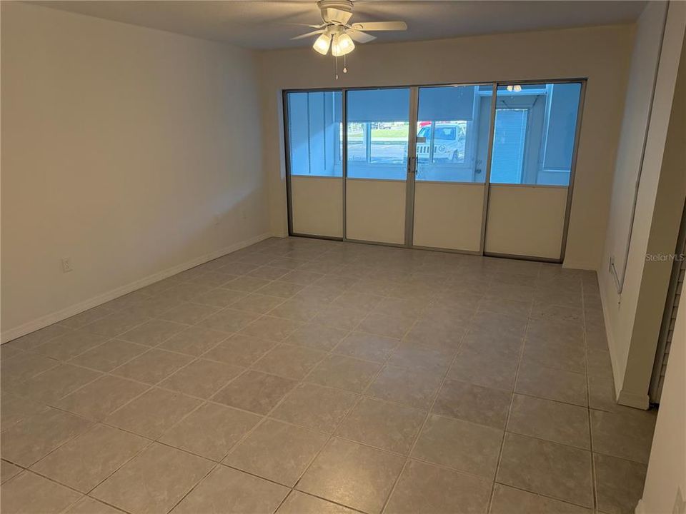 En Venta: $118,888 (2 camas, 2 baños, 919 Pies cuadrados)