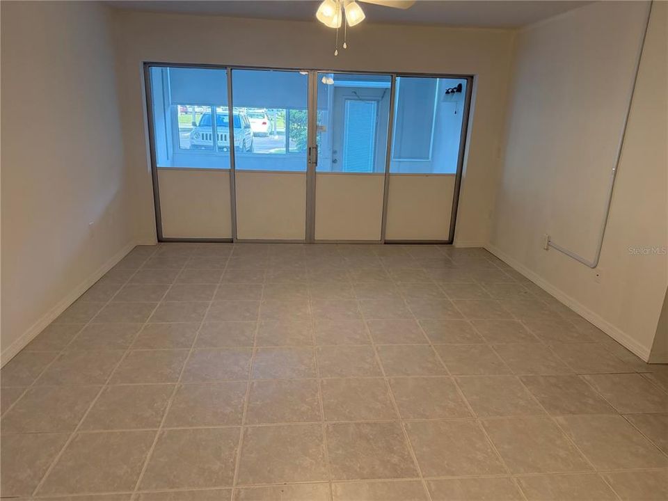 En Venta: $118,888 (2 camas, 2 baños, 919 Pies cuadrados)