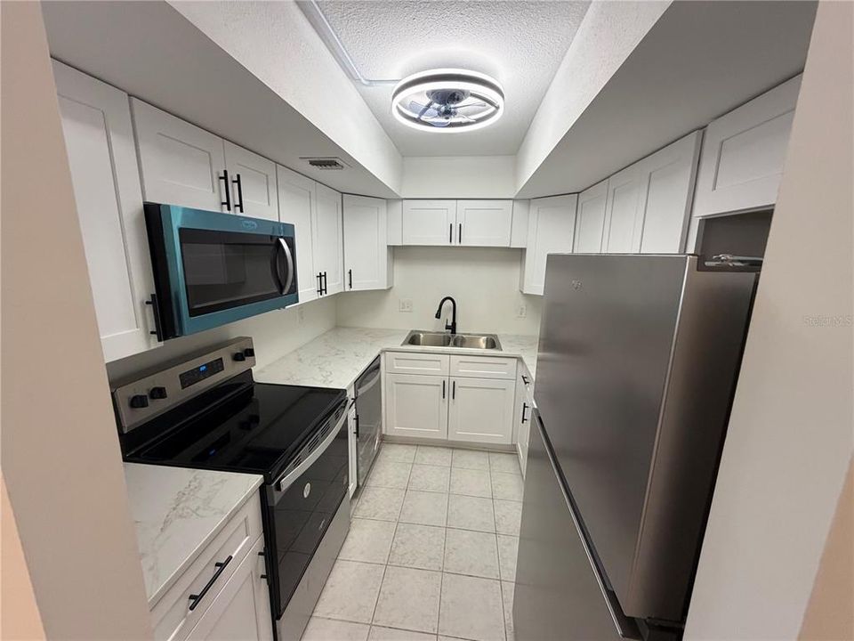 En Venta: $118,888 (2 camas, 2 baños, 919 Pies cuadrados)