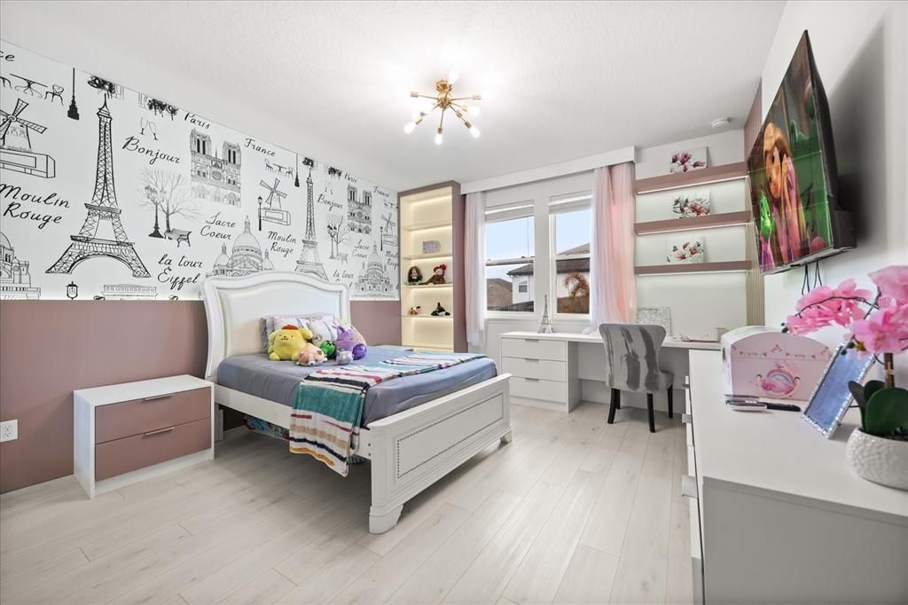 For Rent: $9,000 (5 beds, 4 baths, 3671 Square Feet)