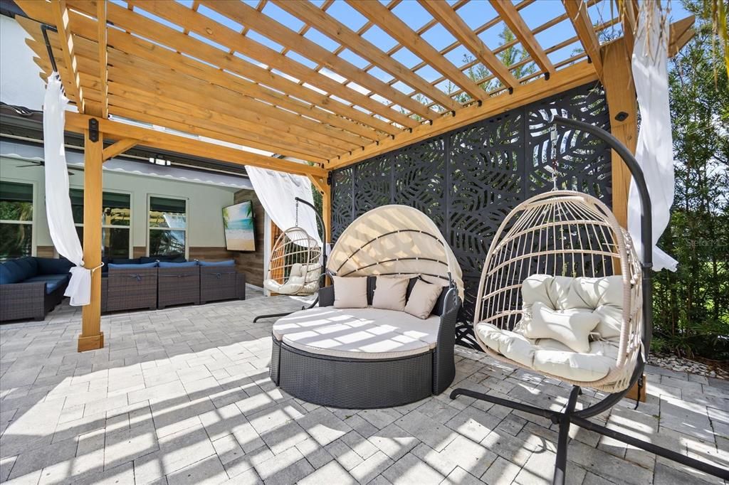 For Rent: $9,000 (5 beds, 4 baths, 3671 Square Feet)