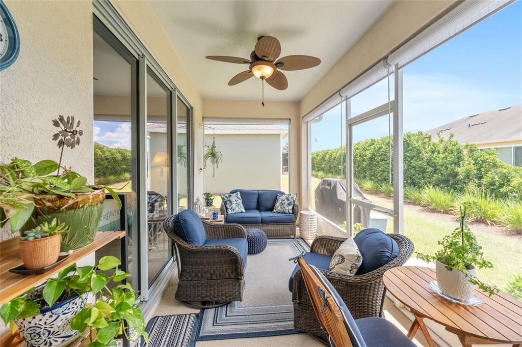 For Sale: $225,000 (2 beds, 2 baths, 1437 Square Feet)