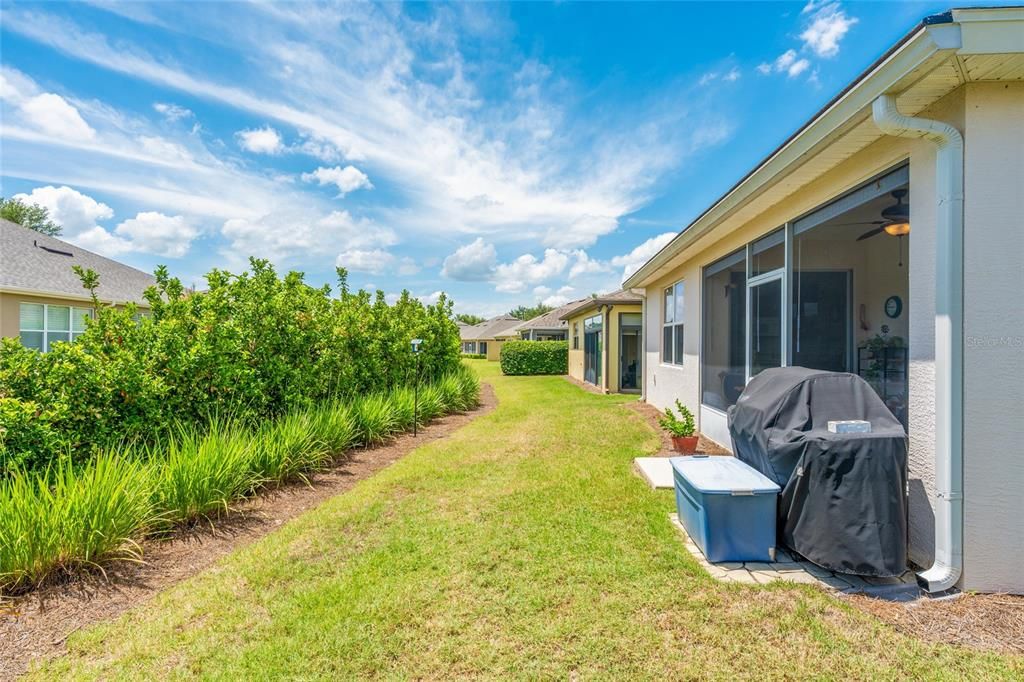 For Sale: $225,000 (2 beds, 2 baths, 1437 Square Feet)