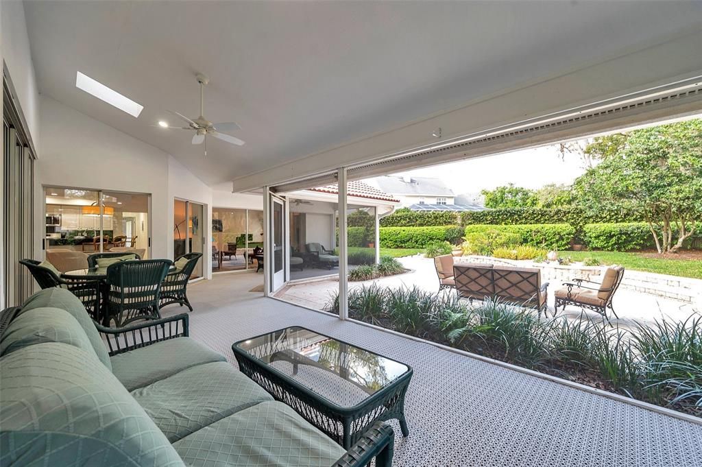 For Sale: $695,000 (3 beds, 2 baths, 2605 Square Feet)