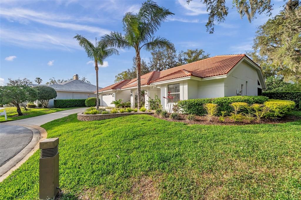 For Sale: $695,000 (3 beds, 2 baths, 2605 Square Feet)