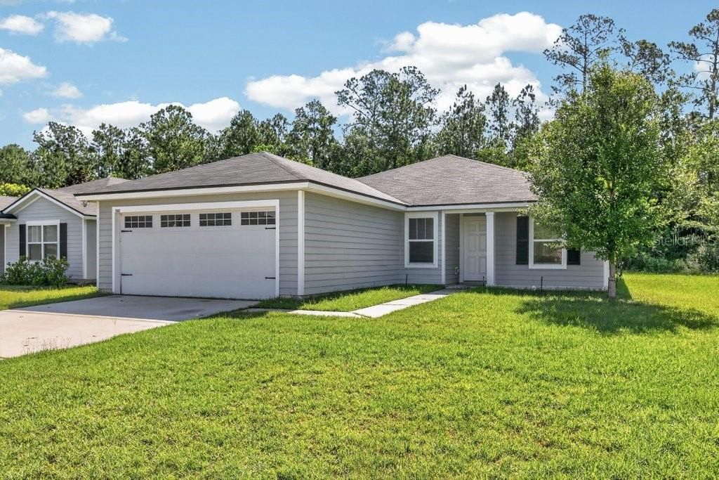 For Sale: $304,900 (4 beds, 2 baths, 1543 Square Feet)
