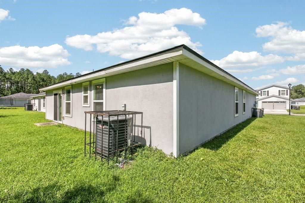 For Sale: $304,900 (4 beds, 2 baths, 1543 Square Feet)