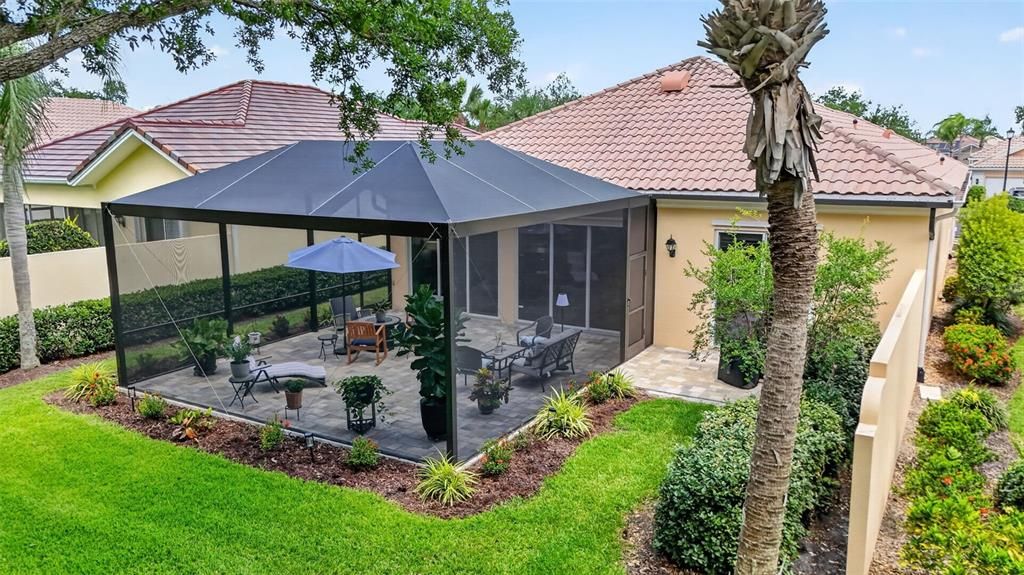 For Sale: $675,000 (3 beds, 3 baths, 2201 Square Feet)