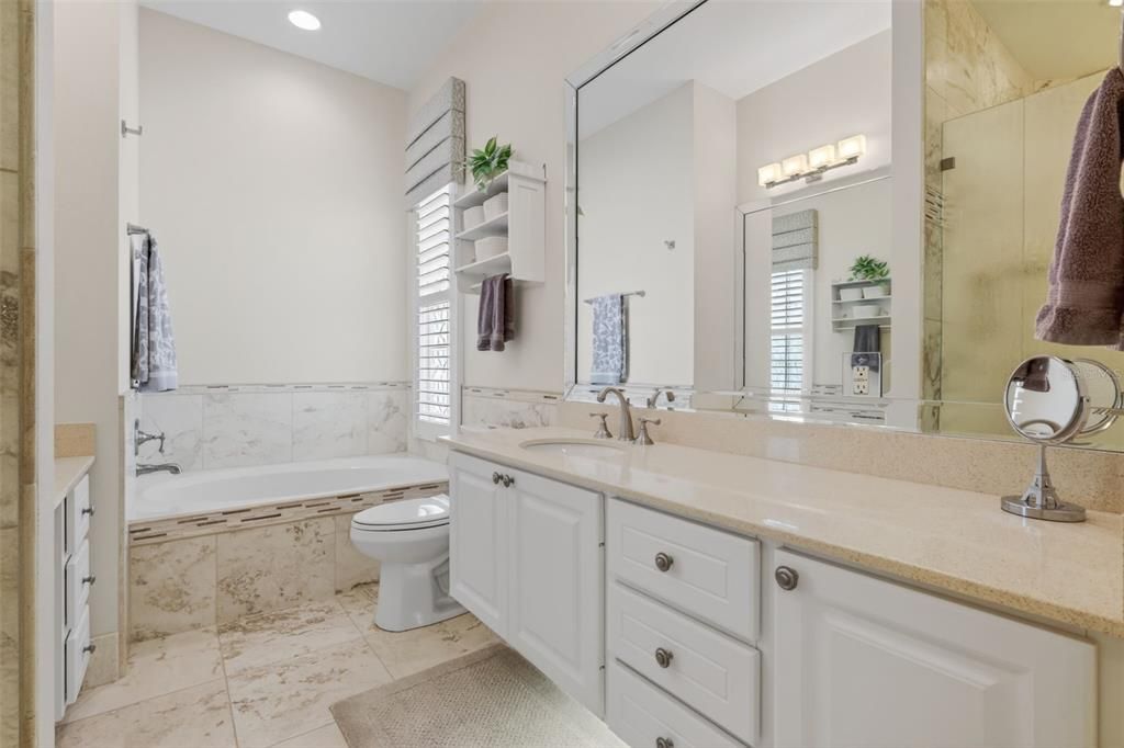 For Sale: $675,000 (3 beds, 3 baths, 2201 Square Feet)