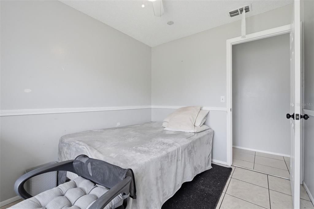For Sale: $299,000 (4 beds, 2 baths, 1252 Square Feet)