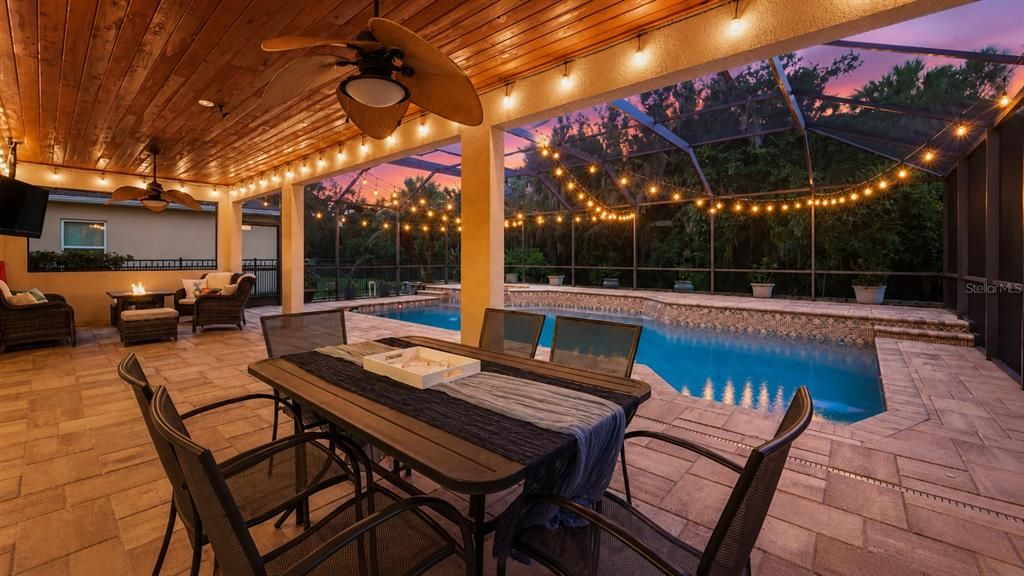 For Sale: $615,000 (5 beds, 3 baths, 3196 Square Feet)