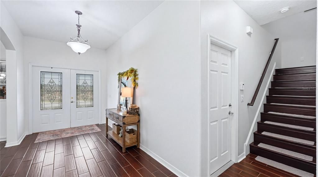 For Sale: $615,000 (5 beds, 3 baths, 3196 Square Feet)