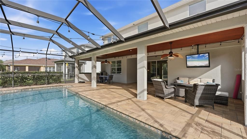 For Sale: $615,000 (5 beds, 3 baths, 3196 Square Feet)