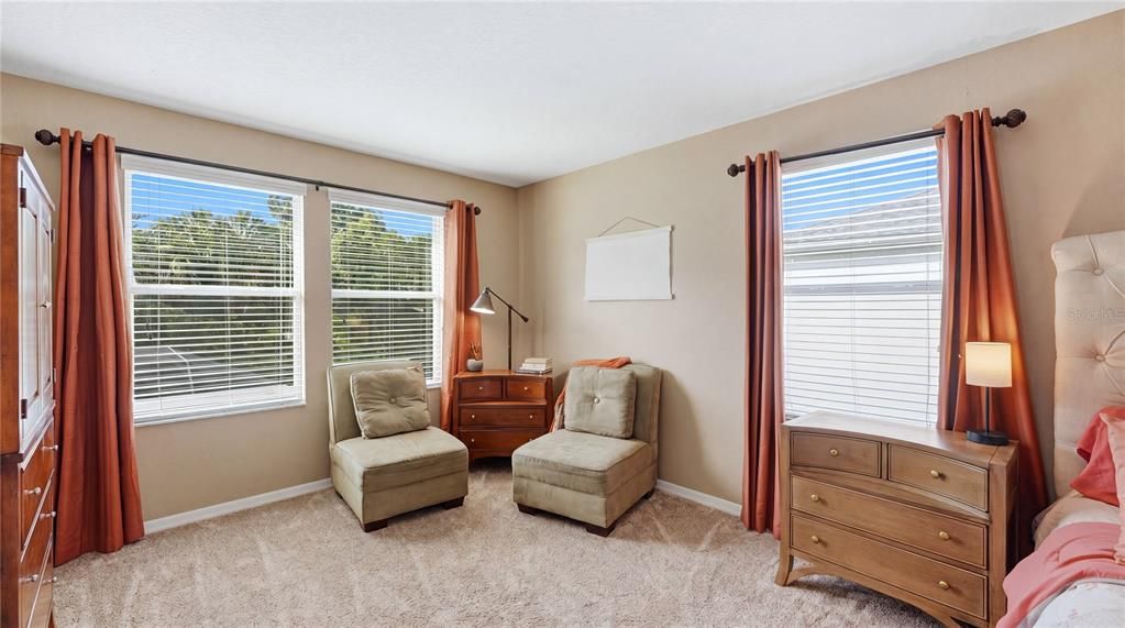 For Sale: $615,000 (5 beds, 3 baths, 3196 Square Feet)