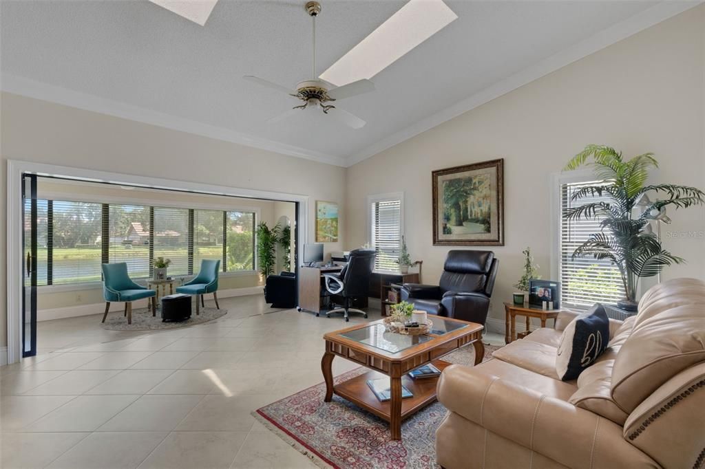 For Sale: $389,000 (2 beds, 2 baths, 1846 Square Feet)